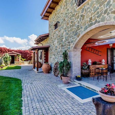 B&B A Casa Di Giulia Guidonia Eksteriør billede