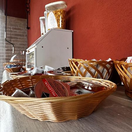 B&B A Casa Di Giulia Guidonia Eksteriør billede