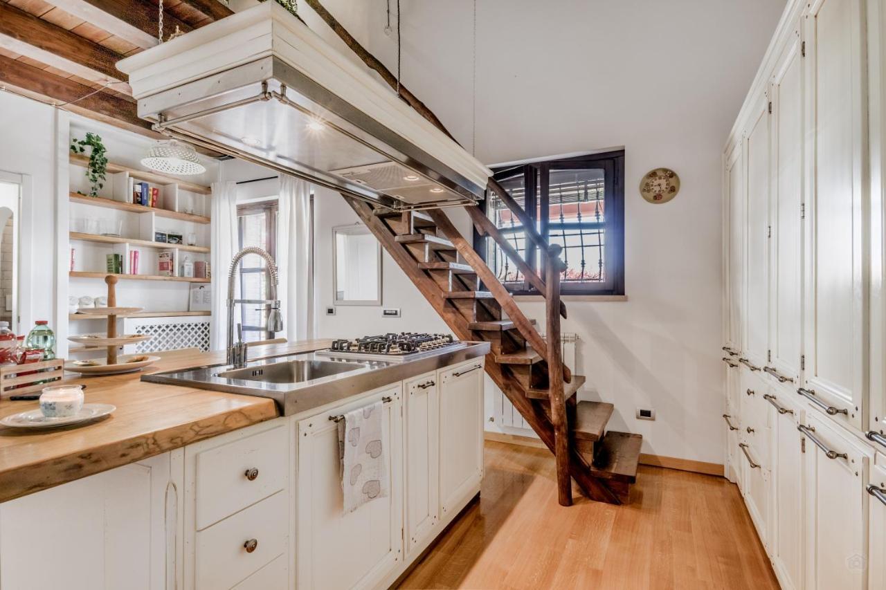 B&B A Casa Di Giulia Guidonia Eksteriør billede